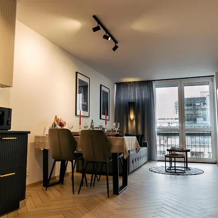 Jp Centre * Varsovie